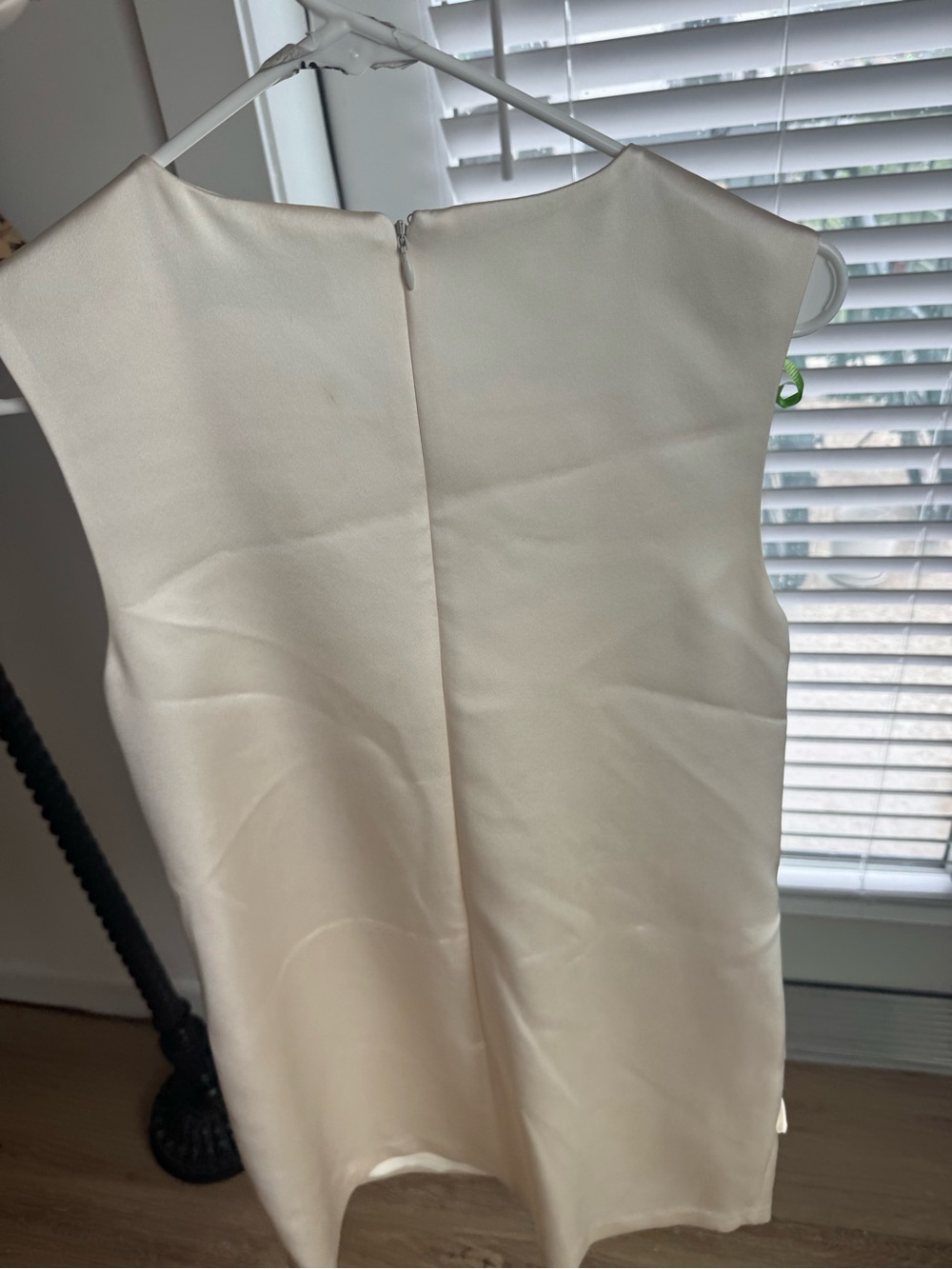 Self-Portrait Cream Satin Floral Applique Dress - Picture 5 of 10